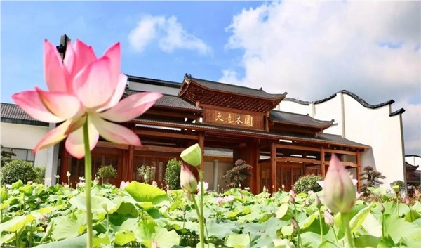 清溪村、天意木國(guó)景區(qū)、明清古巷、市博物館、胡林翼故居二日游