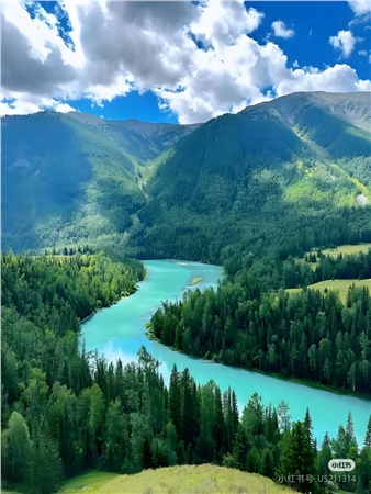 【新疆】天山天池、沙漠公路、五彩灘、喀納斯、禾木村賽里木湖、獨庫0公里、獨山子大峽谷、火焰山 雙飛8日游