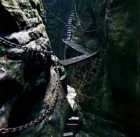 湘西芙蓉鎮(zhèn)、紅石林汽車特價2日游